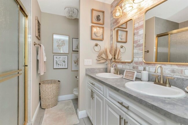 Building Photo - 5352 Cotee River Dr