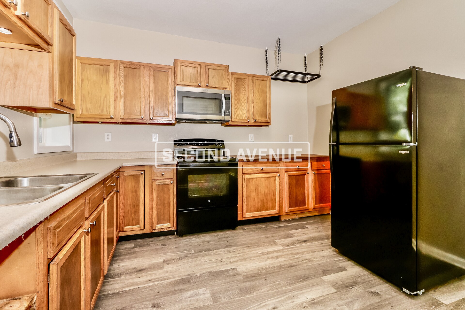 Building Photo - 3823 River Park Dr