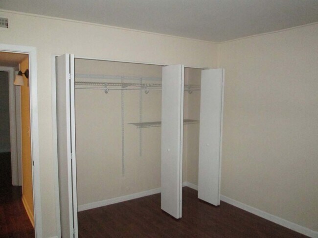 Master bedroom closet - 3530 Parkmoor Village Dr