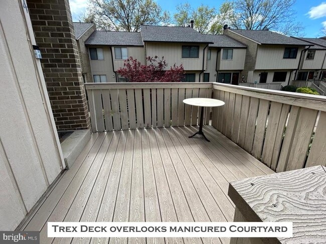 Building Photo - 2524 Glengyle Dr
