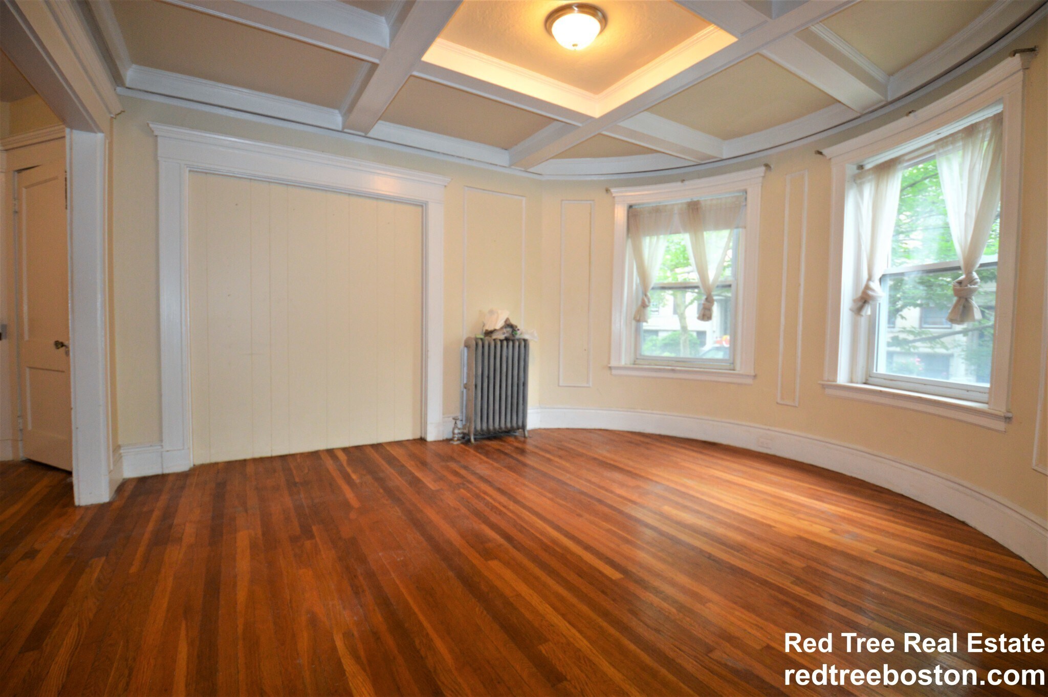Building Photo - 141 Fuller St