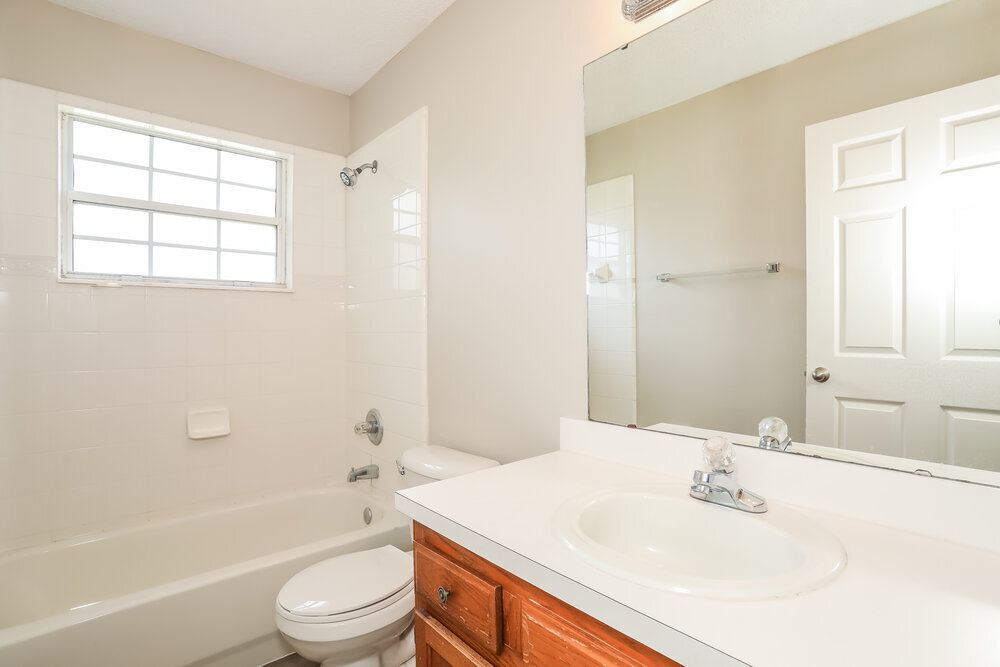 Building Photo - 3183 Olde Sutton Parke Dr
