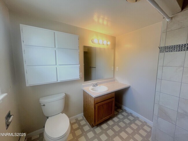 Building Photo - 1539 G St