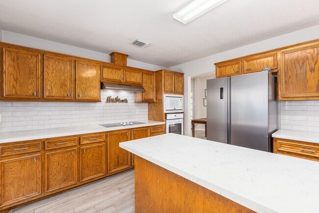 Building Photo - 10 Co Rd 2097
