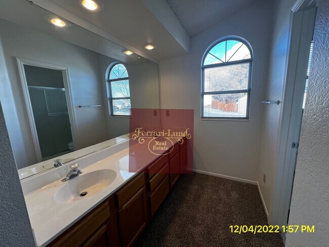 Building Photo - Single Story home in Reno- Kay DeAlba Prop...