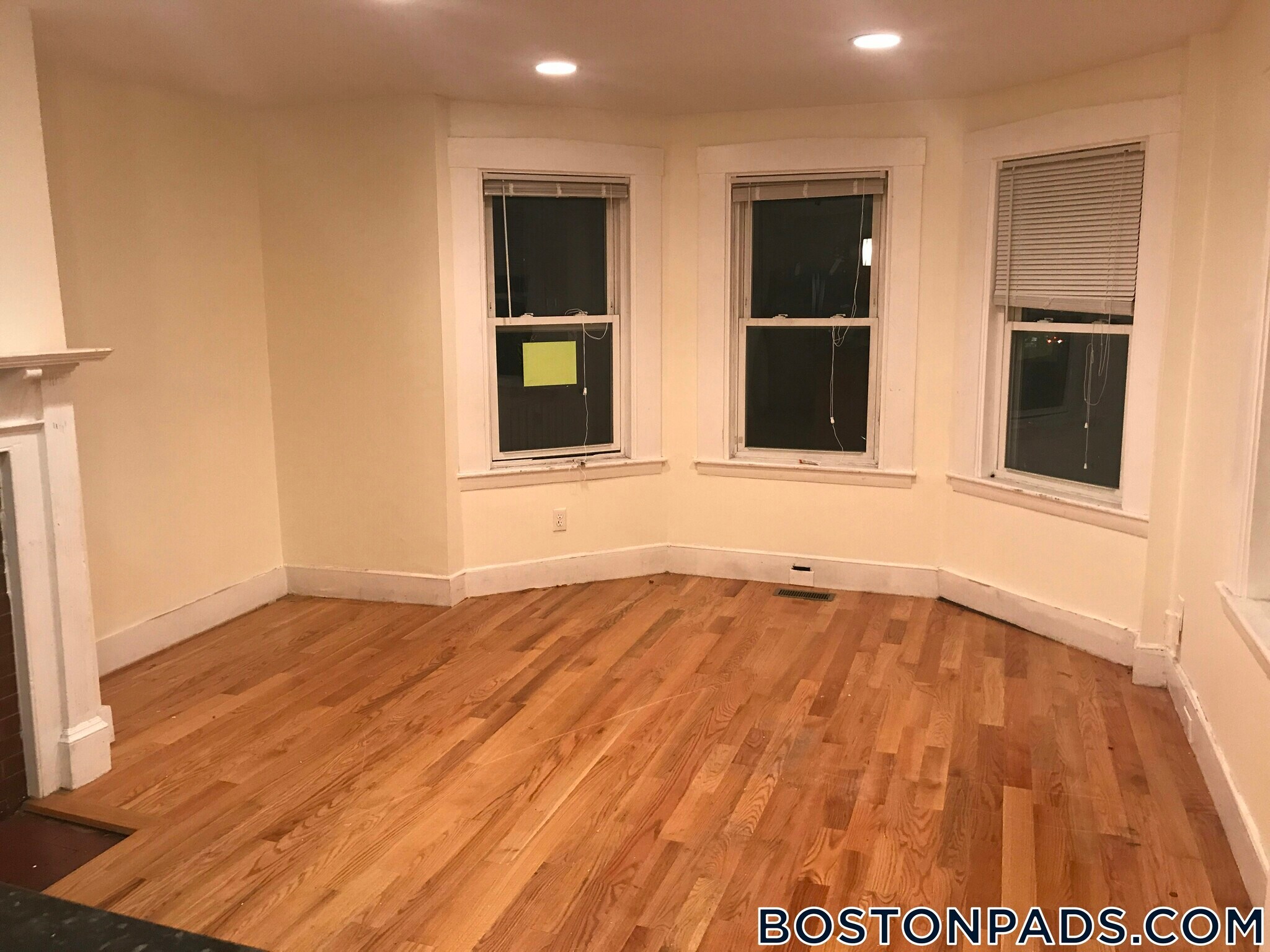 Building Photo - 24 Lexington Terrace