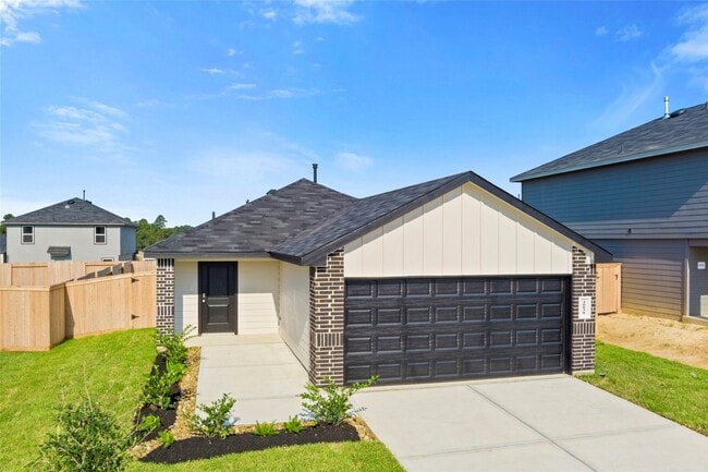 Building Photo - 40839 Hawthorne Glades St