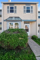 Building Photo - 3303 Walnut Ridge Est