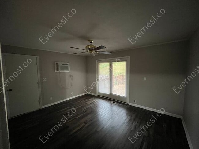 Building Photo - 4306 Righton Ln