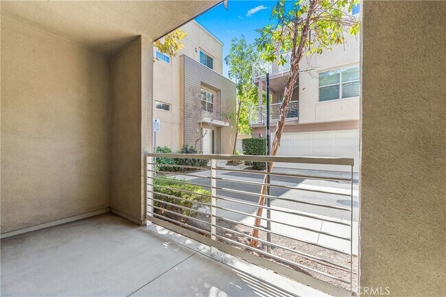 Building Photo - 630 Colorado Cir