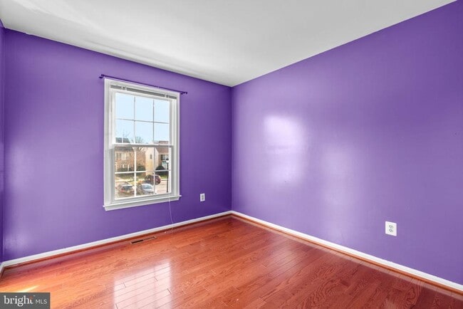 Building Photo - 8871 Manahan Dr