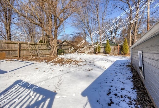 Building Photo - 4101 Muskogee Ave