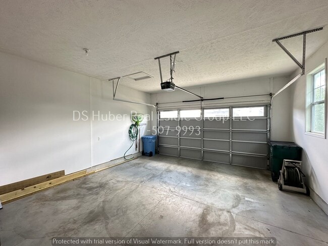 Building Photo - 2960 Medinah Dr