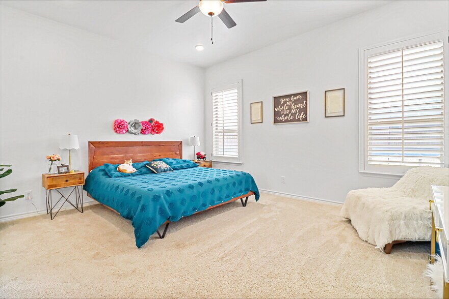 Building Photo - 1612 Palo Duro Dr