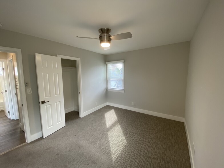 Building Photo - 14316 Condon Ave