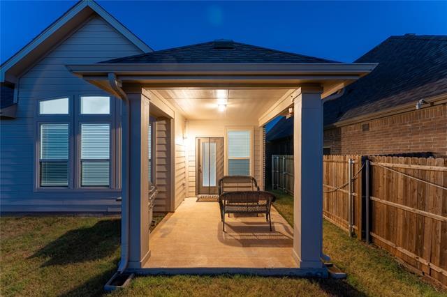 Building Photo - 3808 Carmel Hills Dr