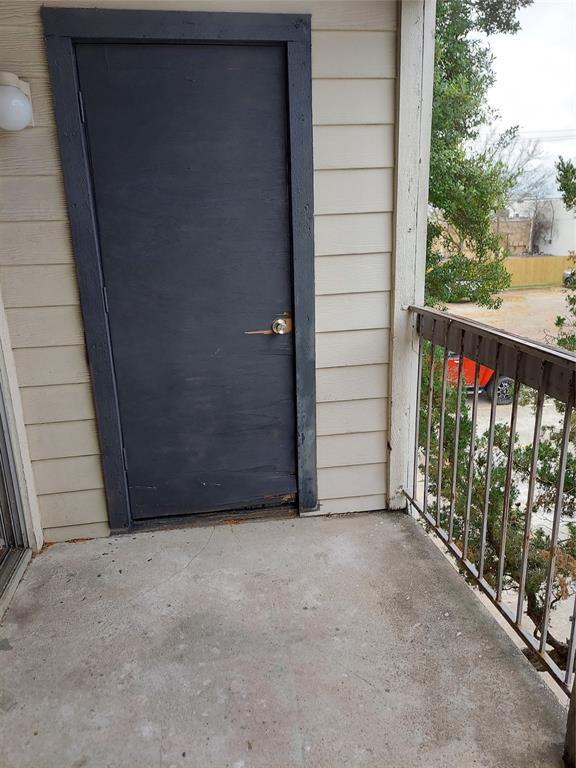 Building Photo - 12615 Brookglade Cir