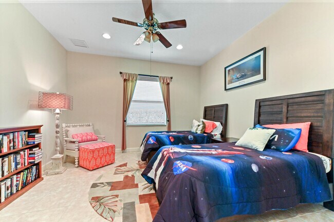 Building Photo - 9220 Short Chip Cir