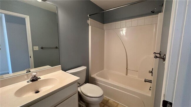 Building Photo - 1011 Primrose View Cir NW