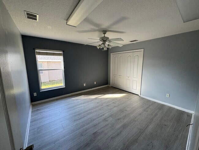 Building Photo - 3130 Westgate Dr