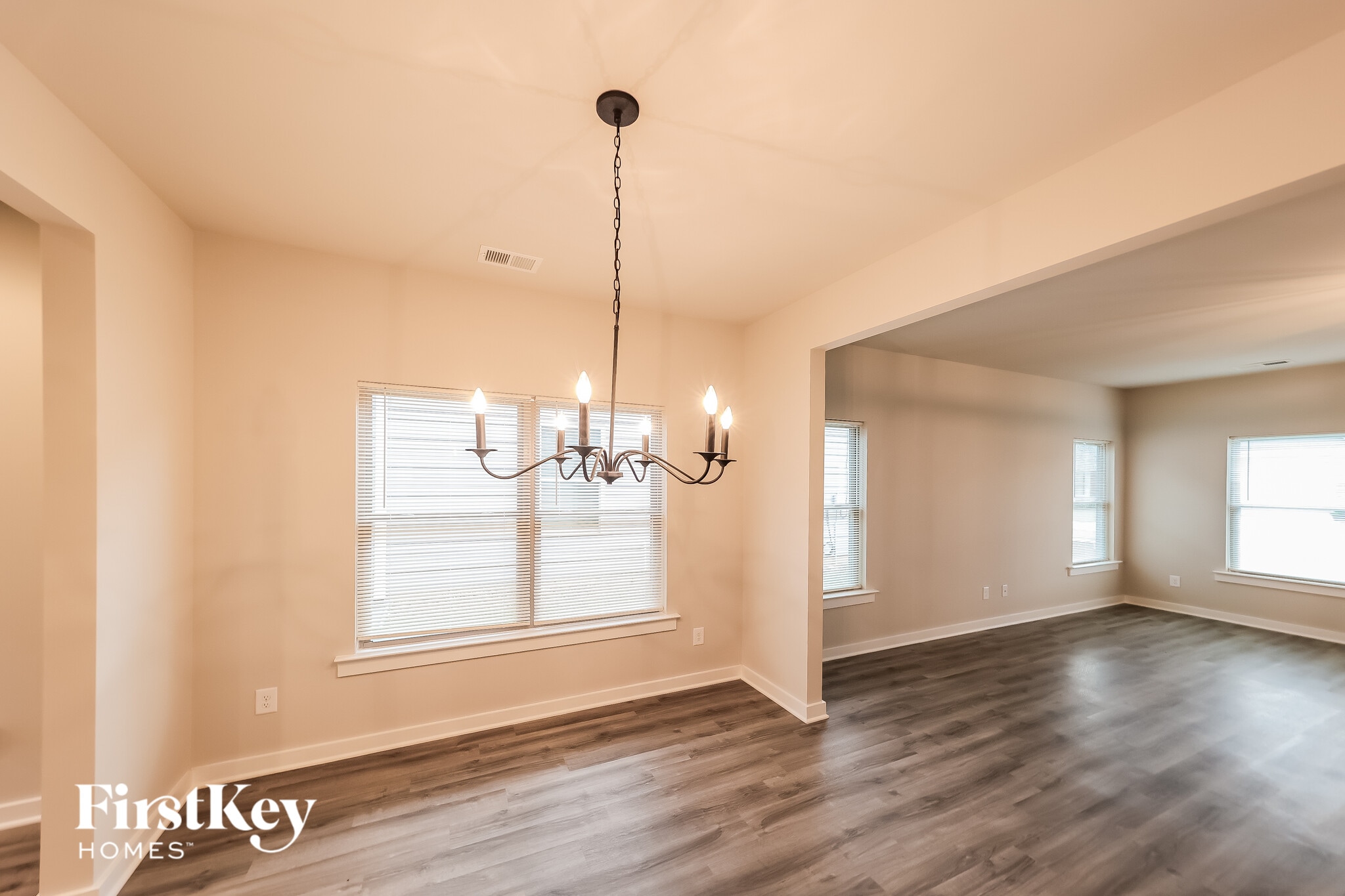 Building Photo - 60 County Rd 1700