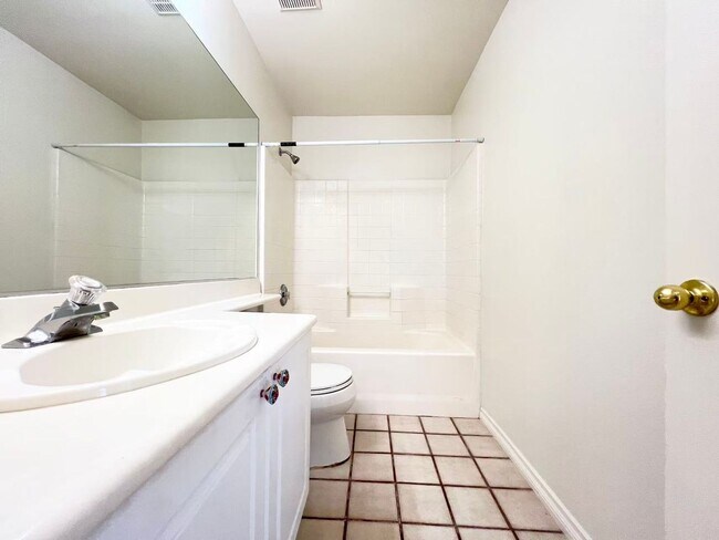 Building Photo - 5875 Rainbow Trout Ct