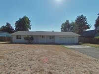 Building Photo - 3 Bedroom House ~ North Albany ~ Pet Friendly