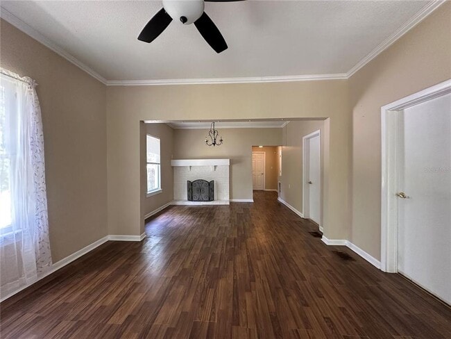 Building Photo - 262 Pryor St