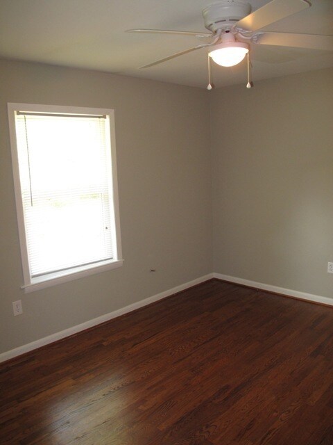 Building Photo - 60 Caroline Ave