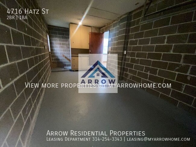 Building Photo - 4716 Hatz St