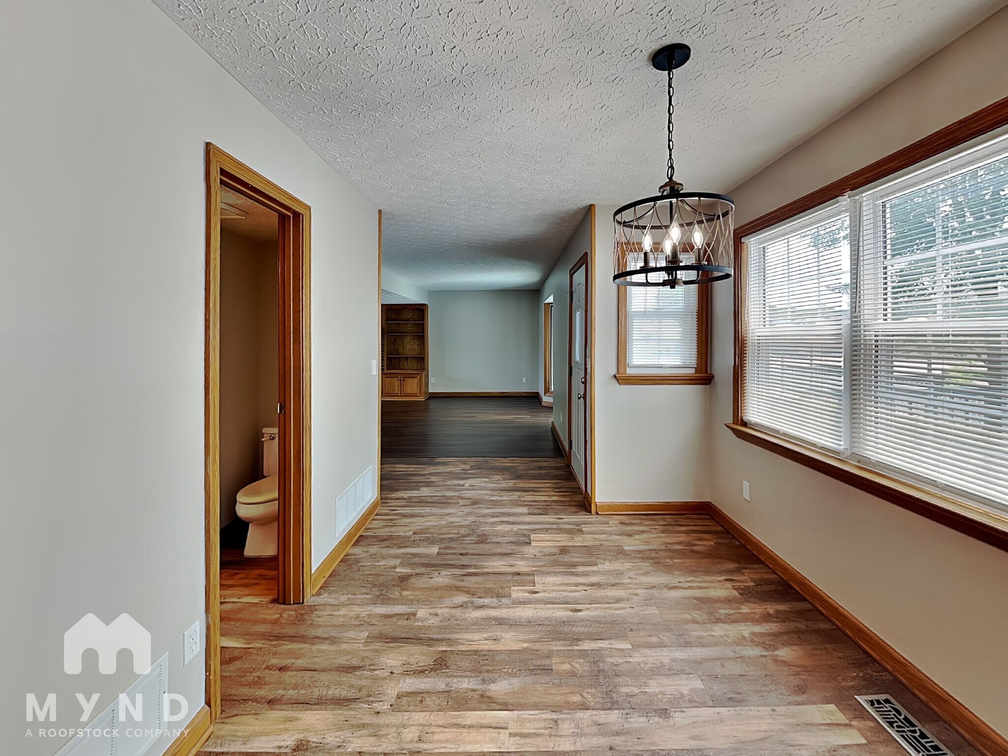 Building Photo - 801 Ashford Glen Dr