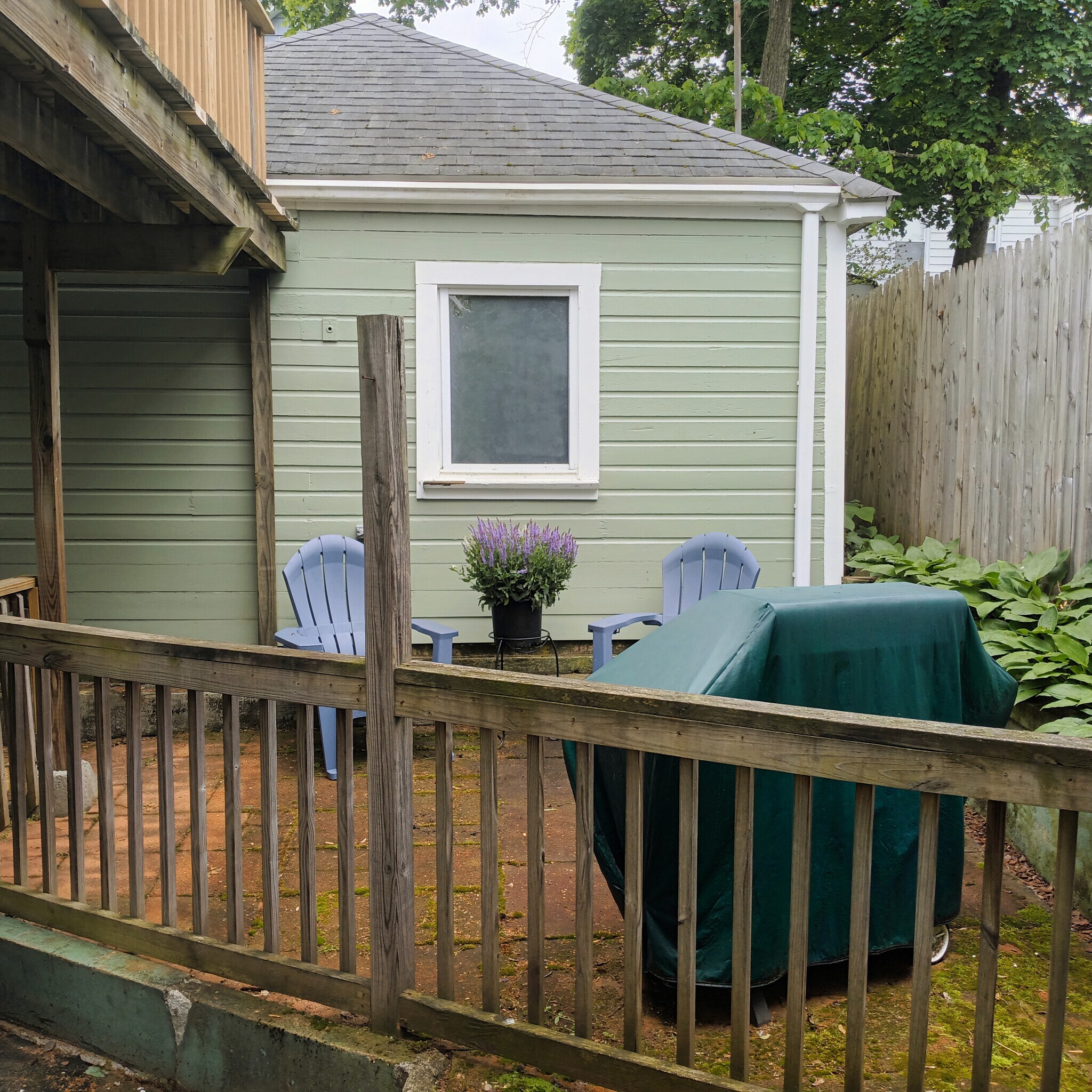 Rear Deck - 261 View St
