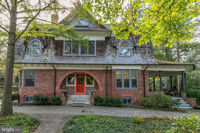 Building Photo - 54 Hodge Rd