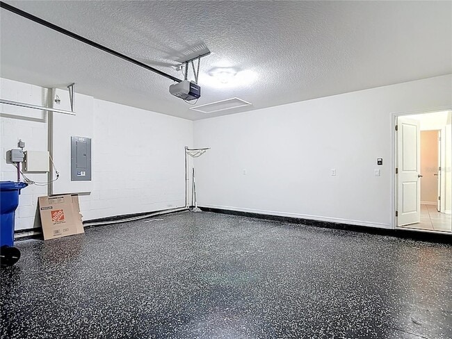 Building Photo - 2682 Common Fig Run