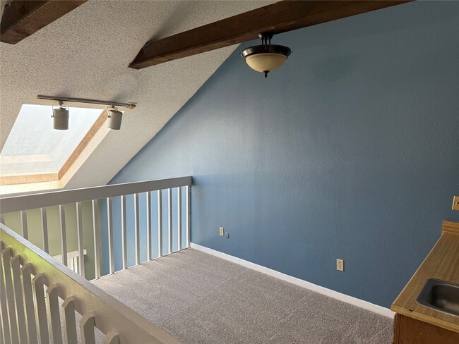 Building Photo - 8579 Sands Point Dr