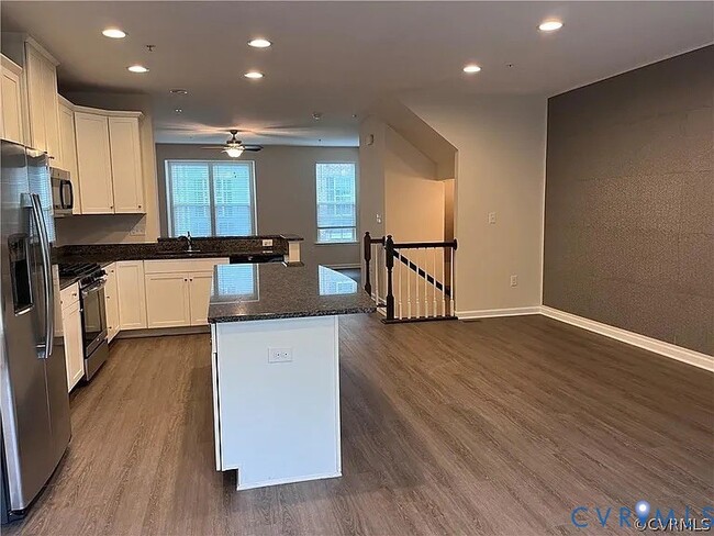 Building Photo - 11923 Shire Walk Ln