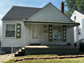 Building Photo - 3 Bedroom home in Centerline
