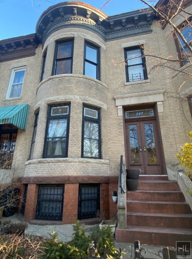 Building Photo - BAY RIDGE PARKWAY