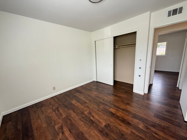 Building Photo - Cardiff SHORT TERM RENTAL MAX 6 months  3 ...