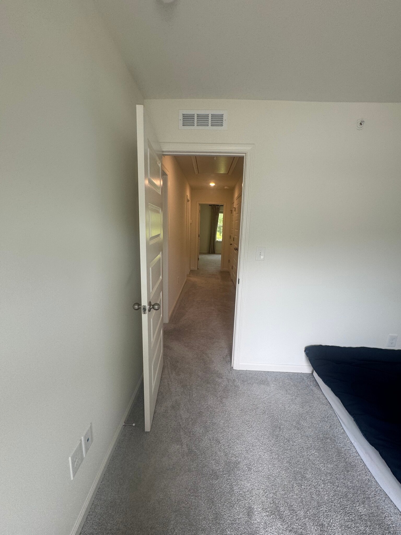 Building Photo - 116 Malbec Dr