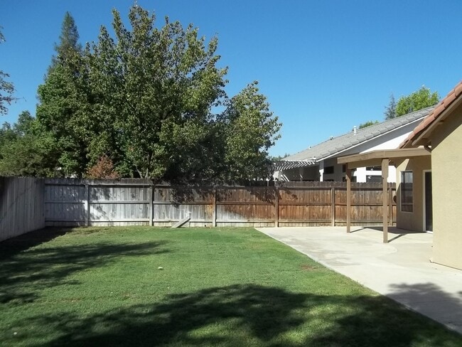 Building Photo - 4 bedroom with a nice floor plan, close to Figarden Elementary School. A spacious Granville home ...