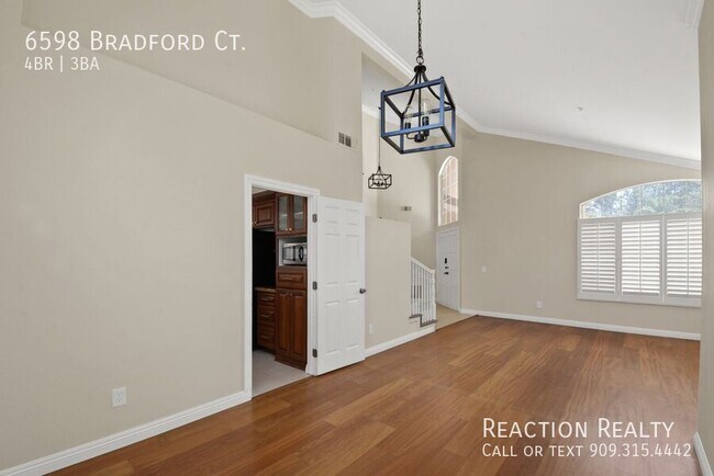Building Photo - 6598 Bradford Ct