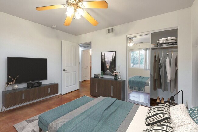 Building Photo - 2358 N 6th Ave