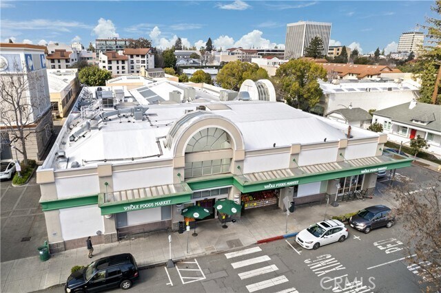 Building Photo - 800 High St