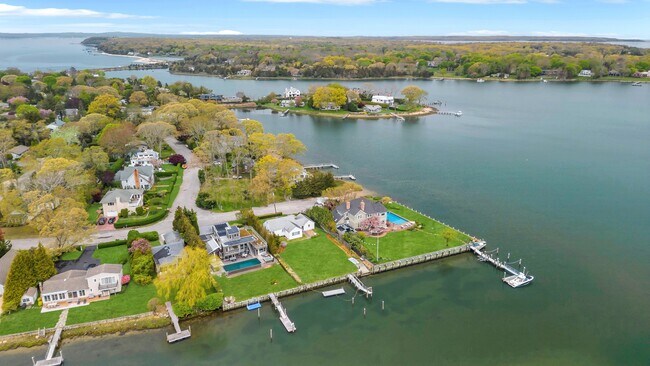 Building Photo - 54 Bay View Dr E