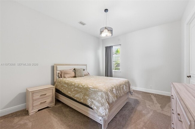 Building Photo - 9564 Exbury Ct