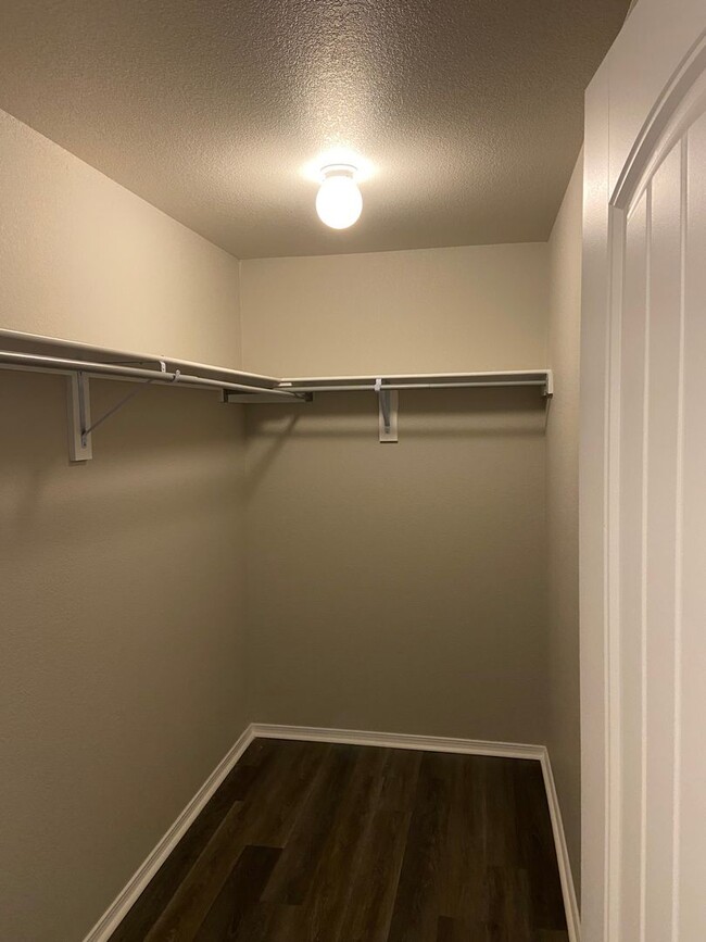 Building Photo - *Pre-leasing* Four Bedroom | Two Bathroom ...