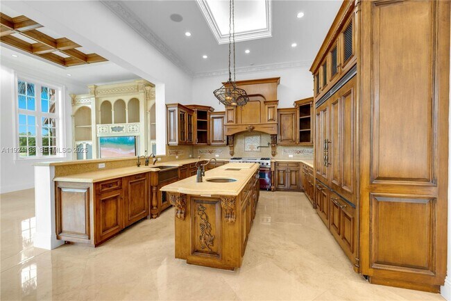 Building Photo - 13671 Deering Bay Dr