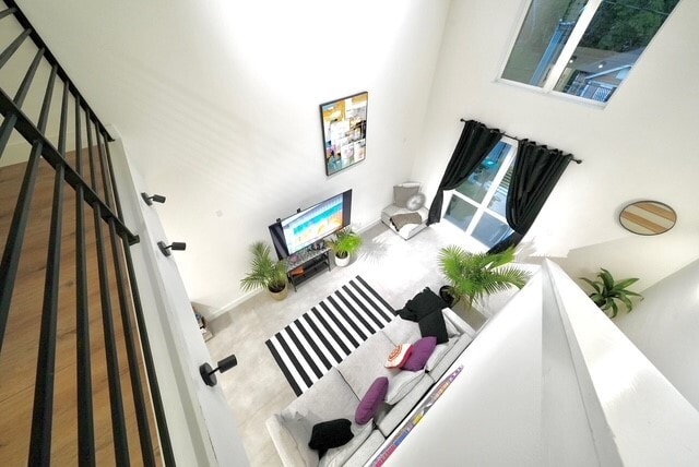 Building Photo - 2205 Staples St