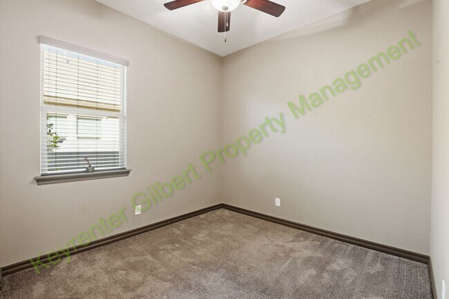 Building Photo - Beautiful 4-bed/3.5-bath Gilbert Home in Gilbert’s Cooley Station!